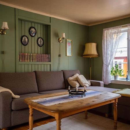 Houmbgaarden Lejlighed Røros Eksteriør billede