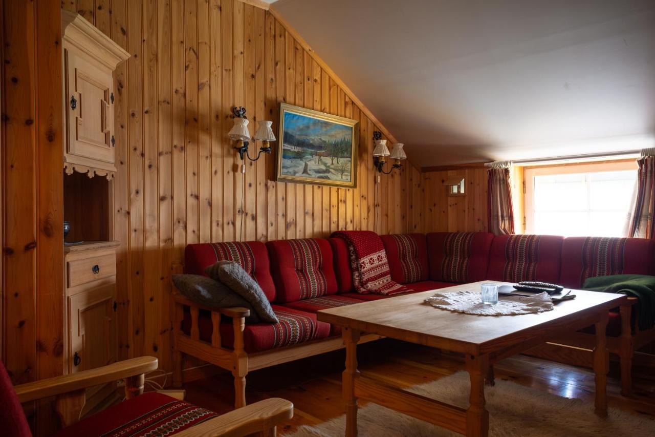 Houmbgaarden Lejlighed Røros Eksteriør billede